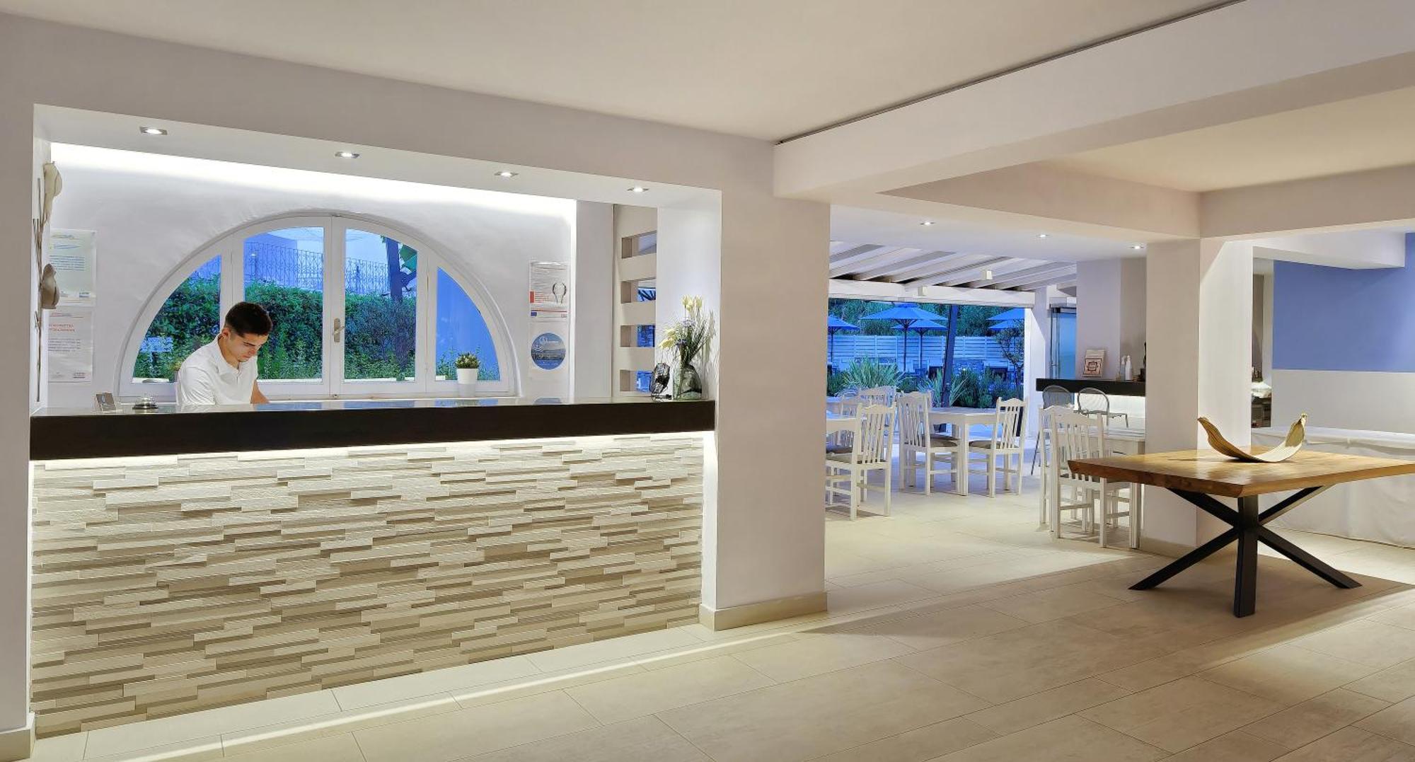 טרולוס Hotel Korali מראה חיצוני תמונה